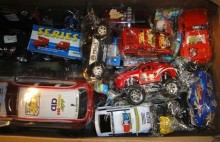 澄海稱斤玩具一手貨源價格 兒童玩具車批發4元一斤的商機